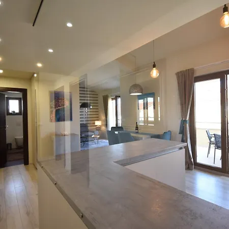 Appartamento Luxury 600 From The Premantura