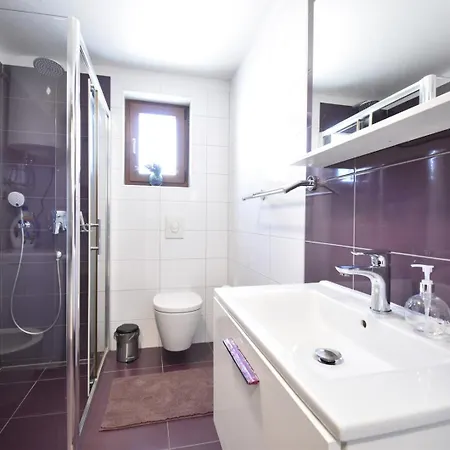 Lägenhet Luxury 600 From The Premantura