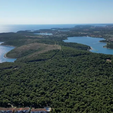 Appartamento Luxury 600 From The Premantura