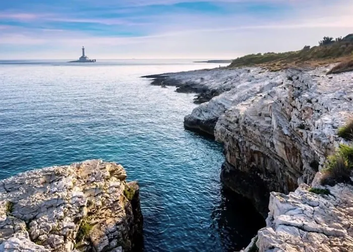 Luxury 600 From The * Premantura