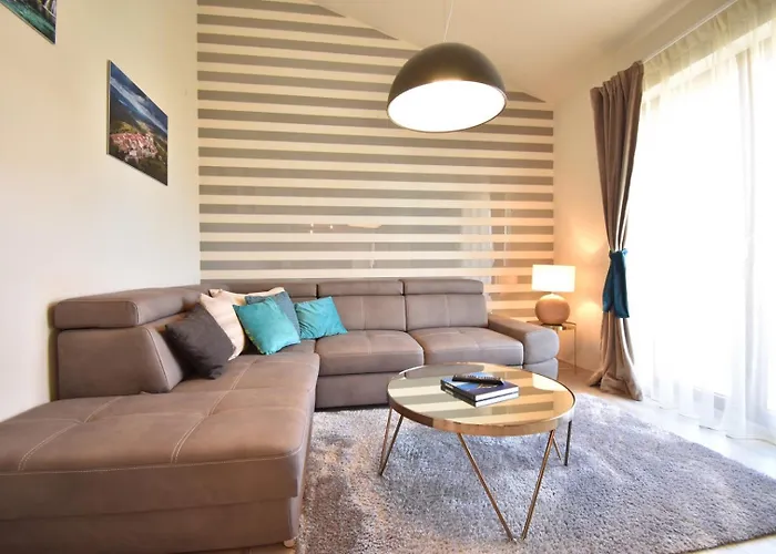 Luxury 600 From The *