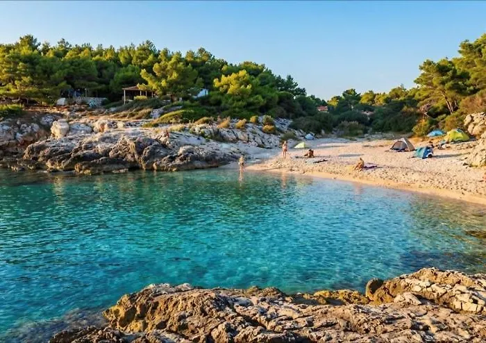 Luxury 600 From The Premantura